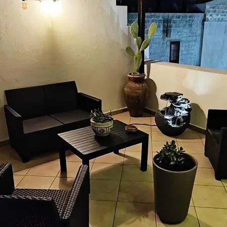 Saline Apartment *